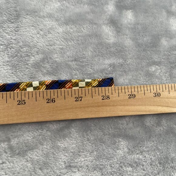 Jhane Barnes Mens Neck Tie 100% Silk Made in Japan Navy Gold Geometric Stripe - Picture 11 of 13